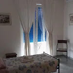 Casalucina Lägenhet